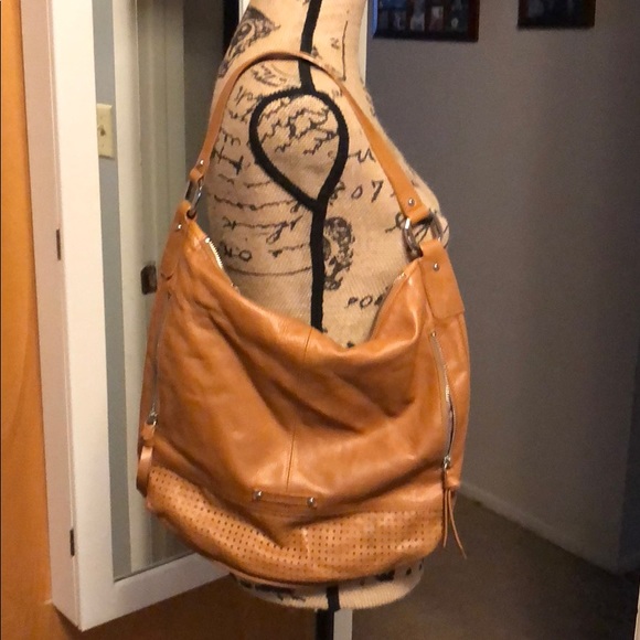 B Makowsky Handbags - 💰FINAL PRICE 💰Hazelnut B Makowsky  Sasha Hobo
